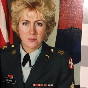 Meet your Posher, Debra